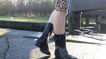 Arikajira Black Wellies Outside Fetish 1