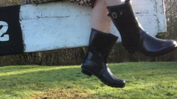 Arikajira Black Wellies Outside Fetish 5