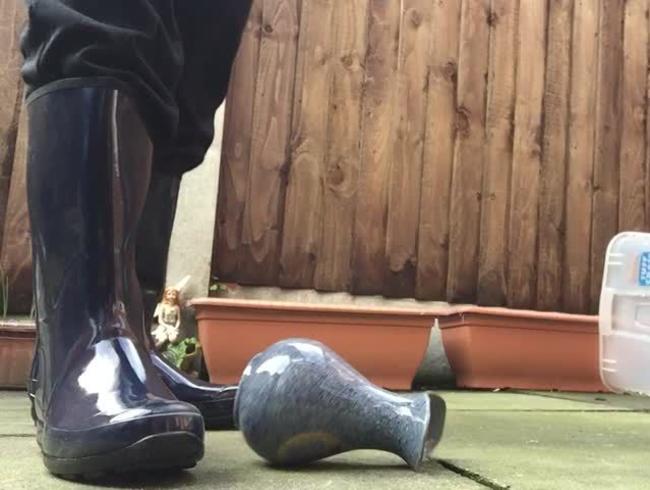 Arikajira Blue Wellies Crush BBW Fetish