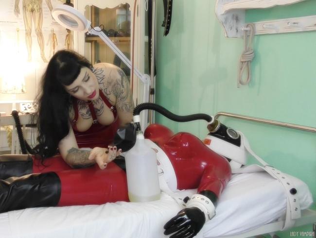 Bi Doll – Rubber Clinic 1