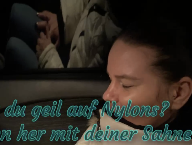 Bist du geil auf Nylons ?