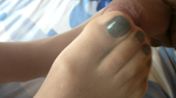 BlackNailTanNylonFootjob1