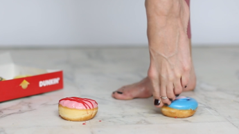 Donut Video***