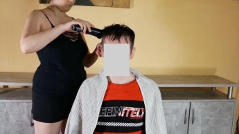 Haare schneiden gegen SEX