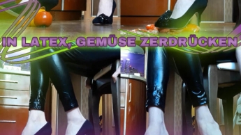 In Latex, Gemüse zerdrücken