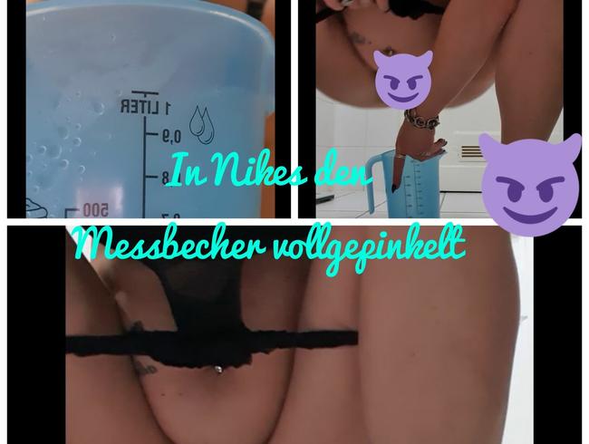 In den Messbecher voll gepinkelt und