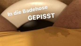 In die Badehose gepisst ! OMG