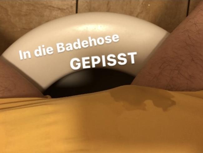 In die Badehose gepisst ! OMG