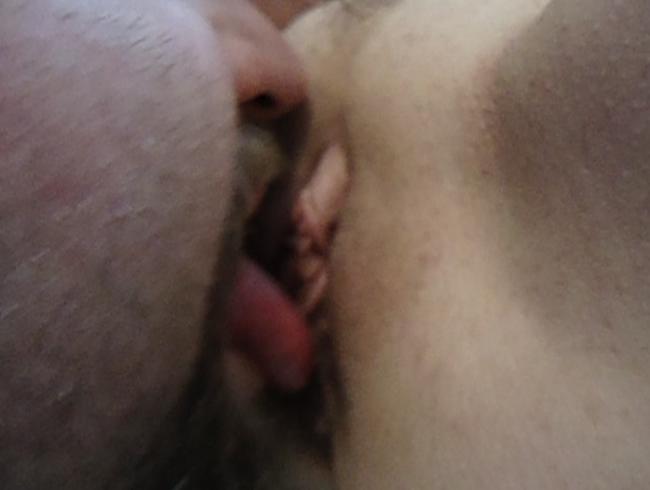 Lick my pussy hard – macro