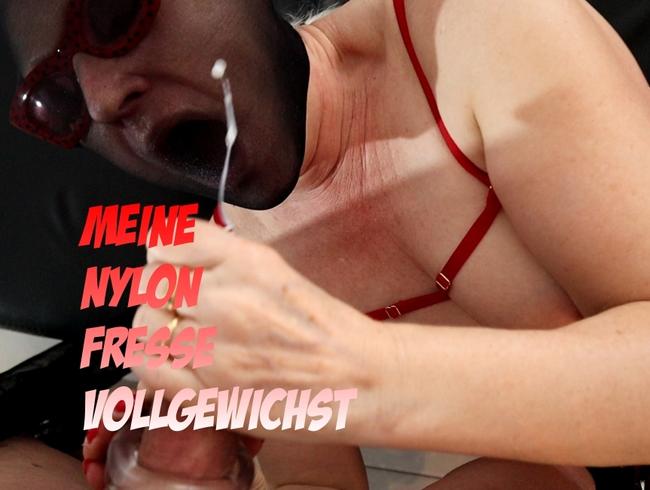 Meine Nylon Fresse vollgewichst