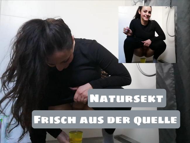 Natursekt! Frisch aus der Quelle