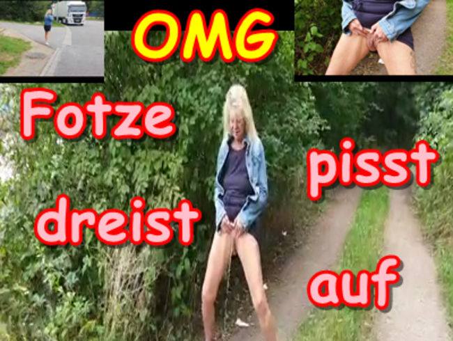 OMG Fotze pisst dreist auf Parkplatz