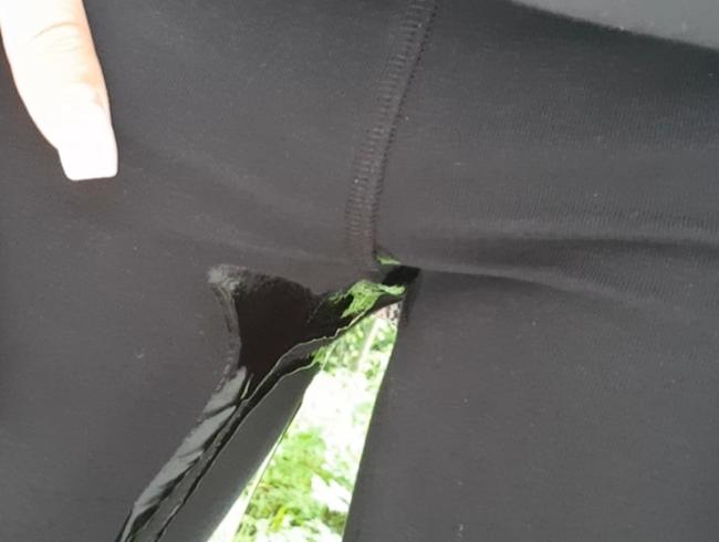 Outdoor in Sportleggings gepisst – 1 pinkeln