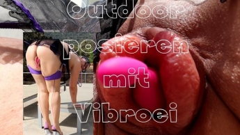 Outdoor posieren mit Vibro Ei