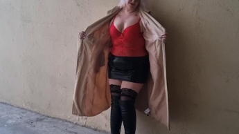 PERVERSE ESSENER HOBBYHURE…MEGA CREAMPIE UND STIEFEL VOLL GESPRITZT