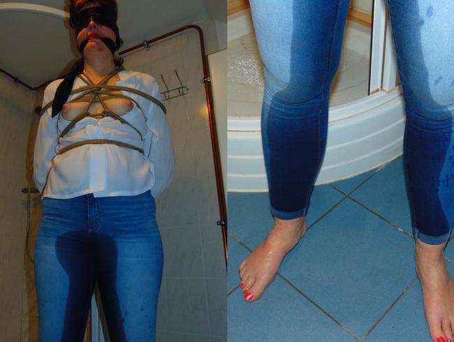 Piss in jeans and ropes