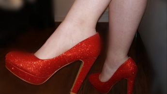 Rote Heels