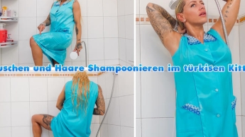 SHOWERINCLOTHES Extrem feuchte Dusche mit Haare shampoonieren im türkisen Kittel