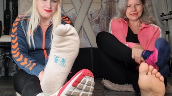 Schwitzige Socken für dich von uns