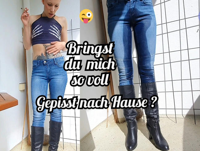 Versauter Jeans Stiefel Piss auf fremden Balkon.