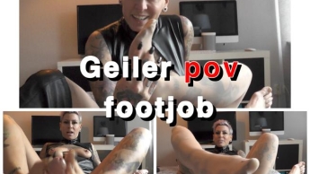 geiler POV footjob