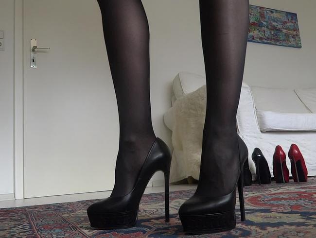 Perfekte lange Beine und Heels – Schwarze Plateau Stiletto Heels