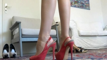 Einlagen Fetisch und T Pads in Stiletto High Heels Teil 3