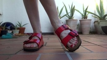 Slippers Modenschau auf der Terrasse