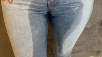Jeans Piss Workout