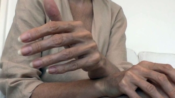 Natürliche Fingernägel und schöne Hände Clip