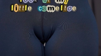 Schau dir meinen kleinen Cameltoe In engen Leggings ganz nah an!