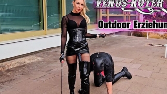 Venus Köter! Outdoor Erziehung