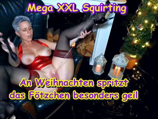 An Weihnachten spritzt das Fötzchen besonders geil