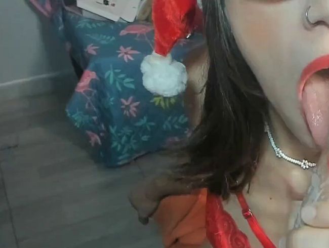 S Mutter Weihnachten ist bereit, dir dein Weihnachtsgeschenk zu überreichen, einen süßen Blowjob.