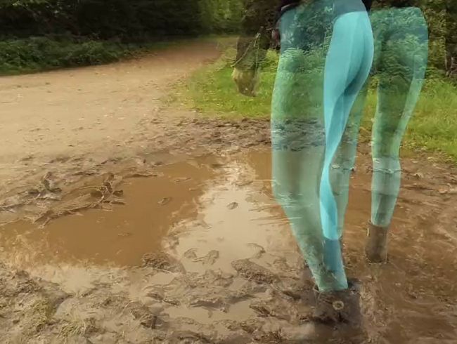 Gummistiefel in Pfütze – Wunschvideo für ….