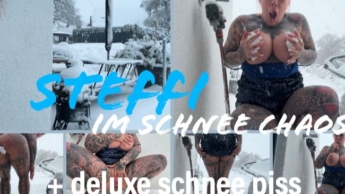 Steffi im Schnee Chaos + Deluxe piss im Schnee